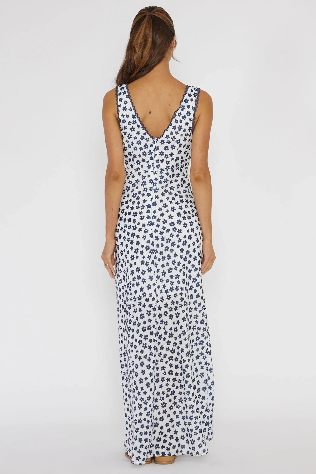 Miss Divine V-Neck Maxi Dress Flower Blue