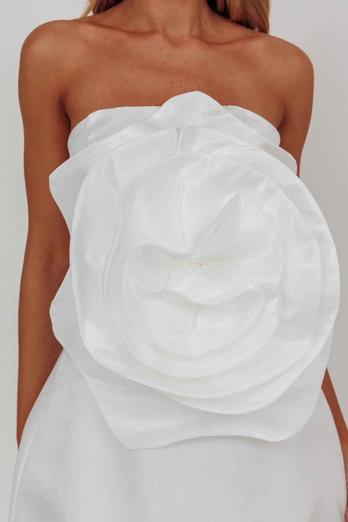 Count Down Rose Feature Strapless Top White
