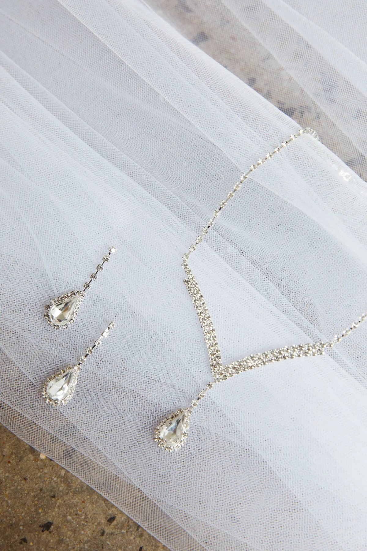 Melissa Diamante Necklace and Earrings Set Silver
