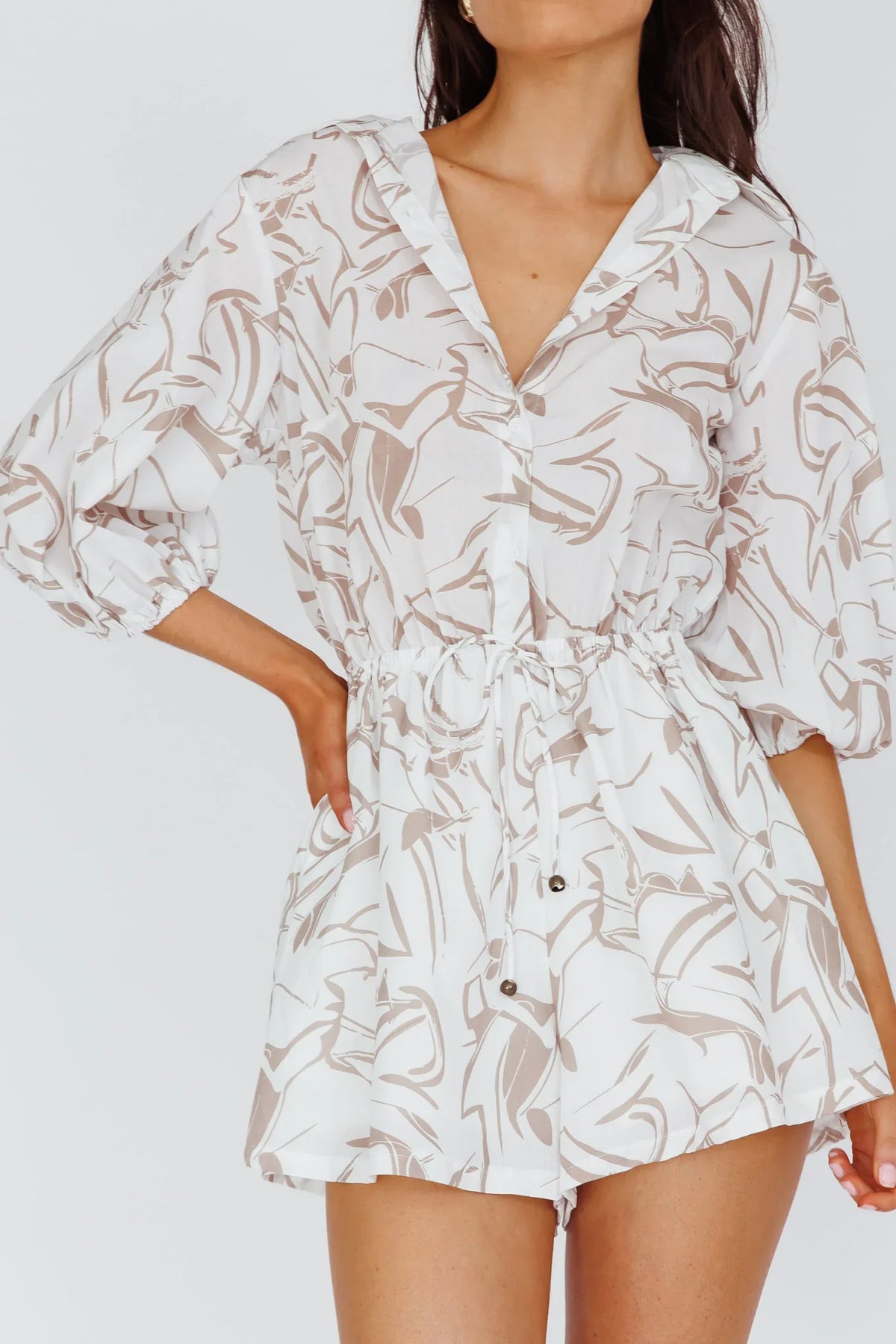 Tiki Puff Sleeve Drawstring Romper Print Beige