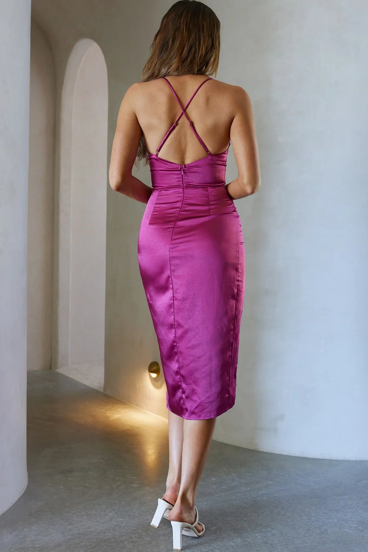 Zephira Criss-Cross Back Midi Dress Fuchsia