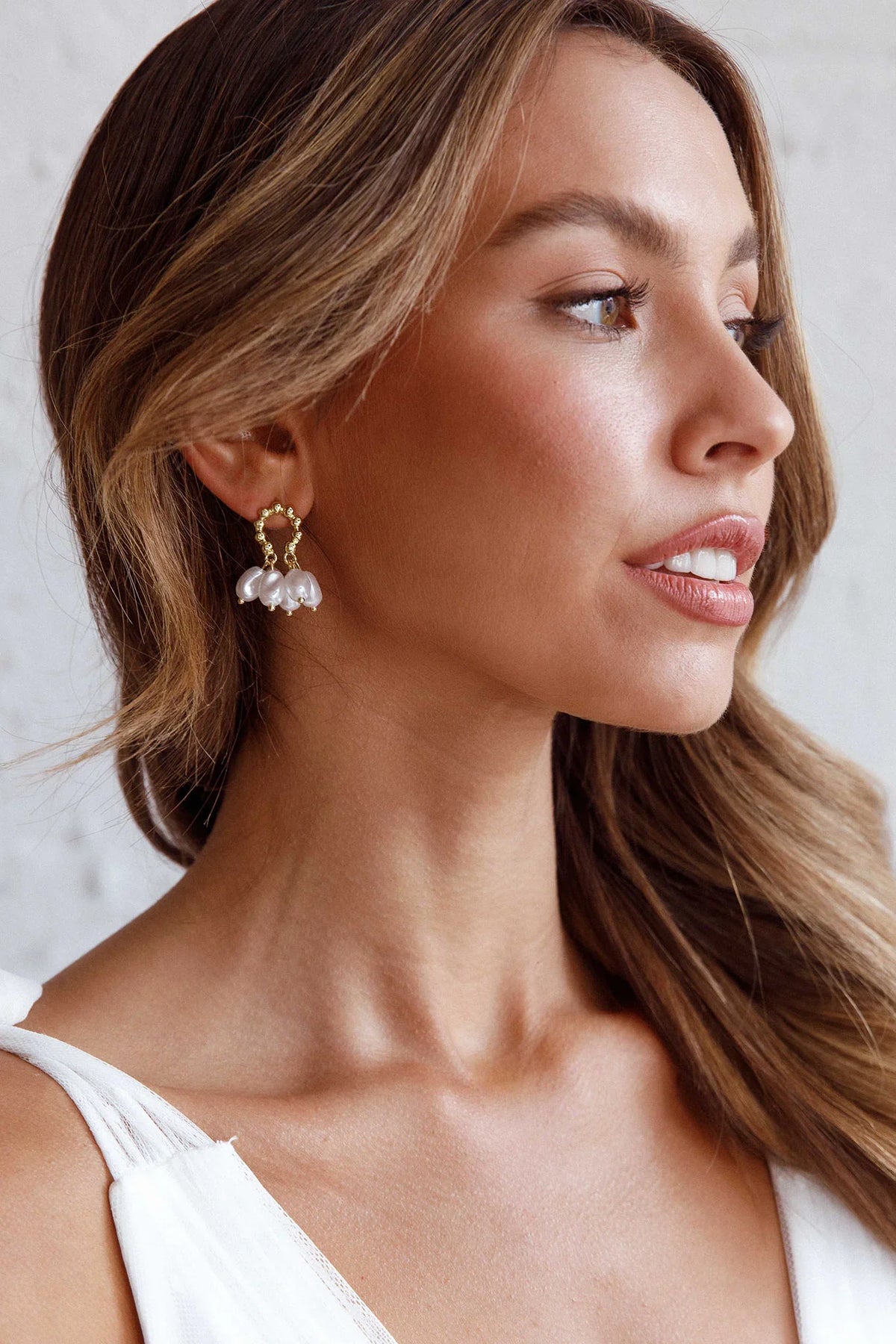 Sierra Pearl Statement Earrings Gold