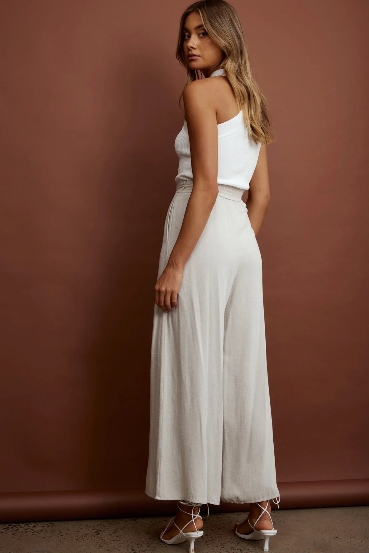 La Romana High Waisted Wide Leg Pants Sand