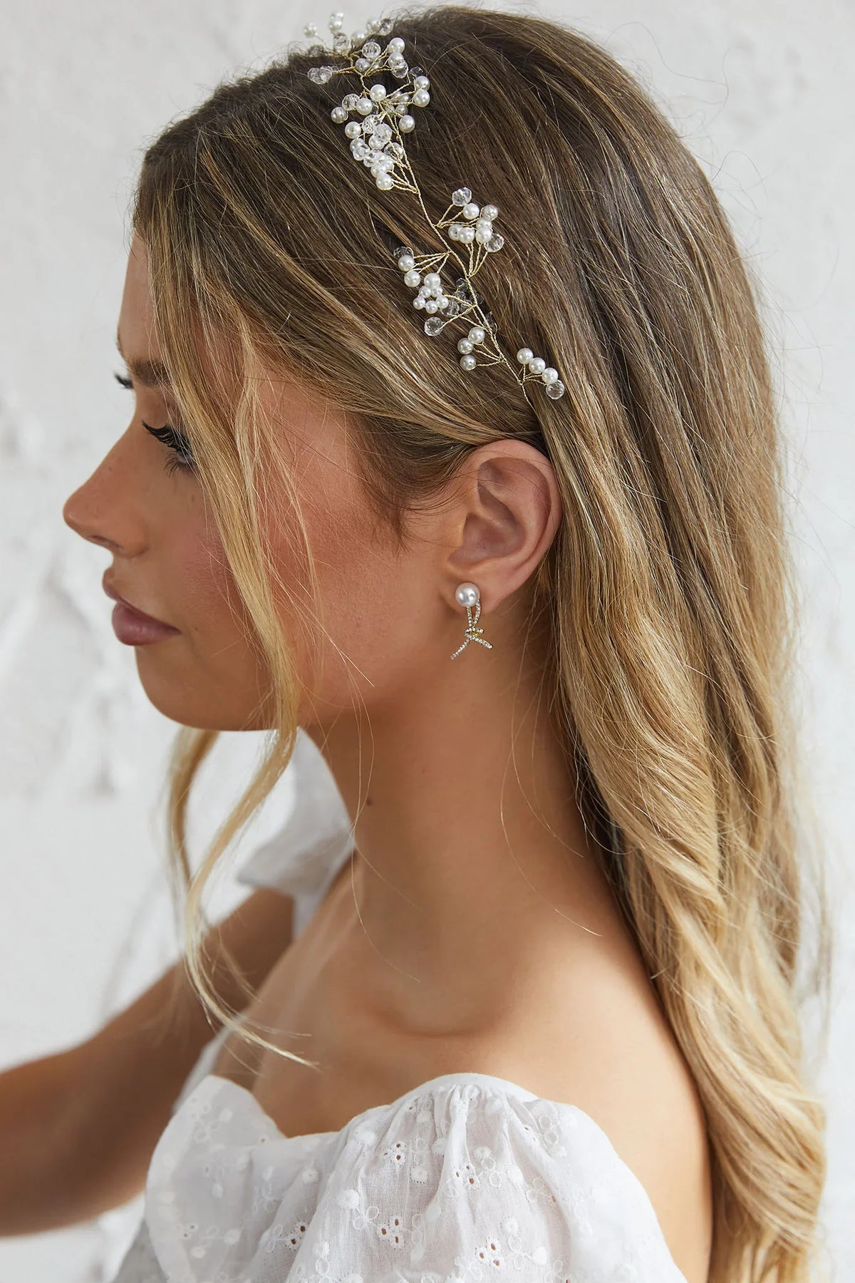 Enchanted Pearl & Crystal Wire Headband Gold