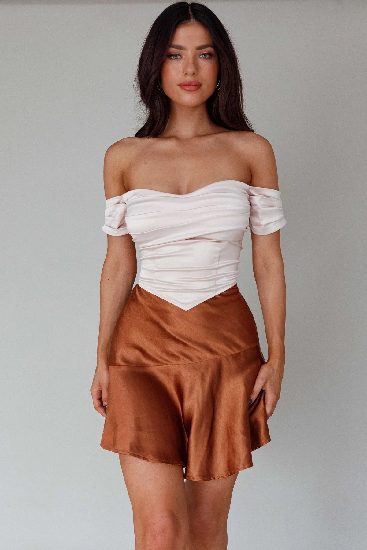 Gwyneth Flounce Mini Skirt Chocolate