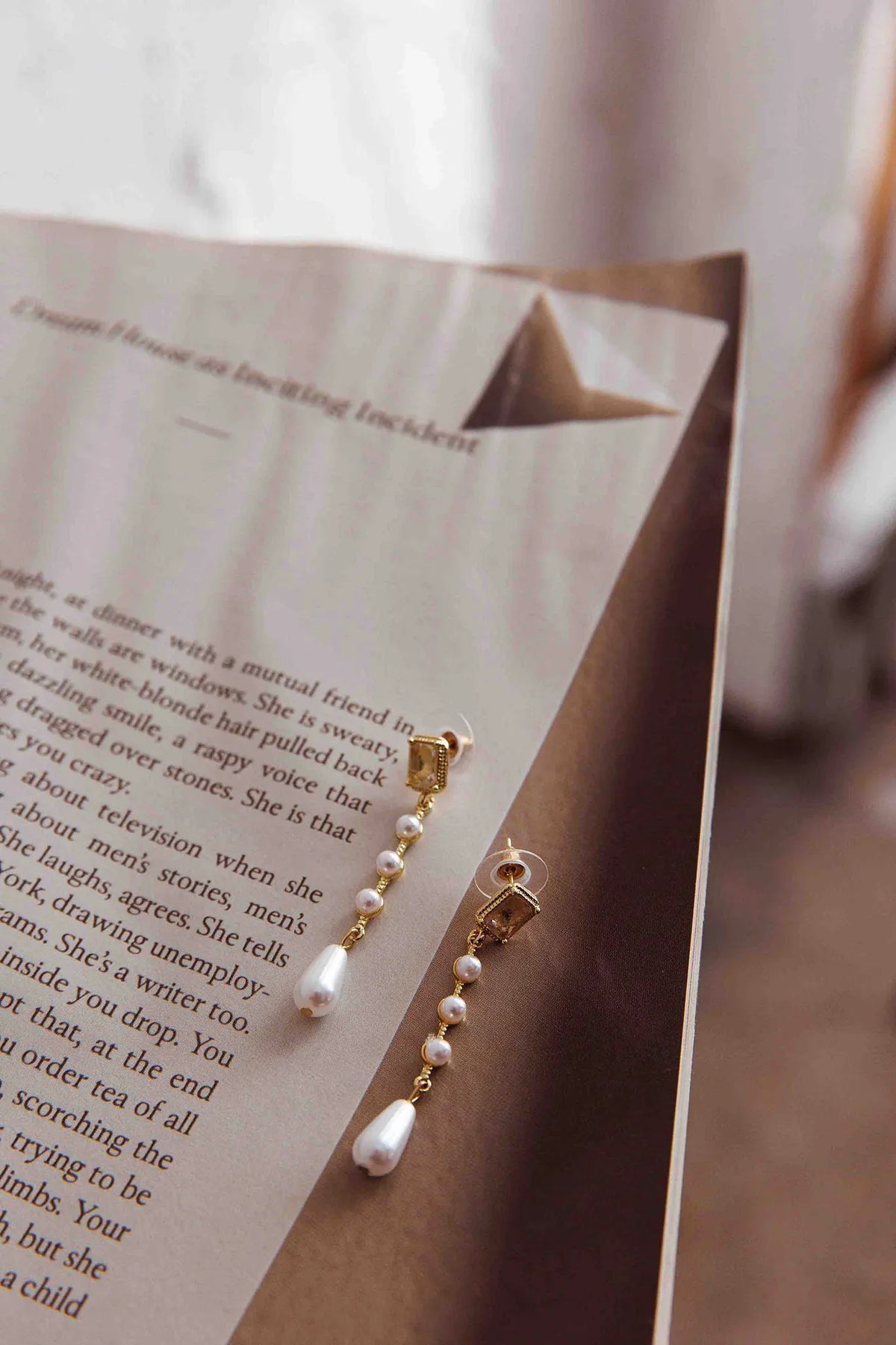 Mercy Pearl & Crystal Drop Earrings Gold