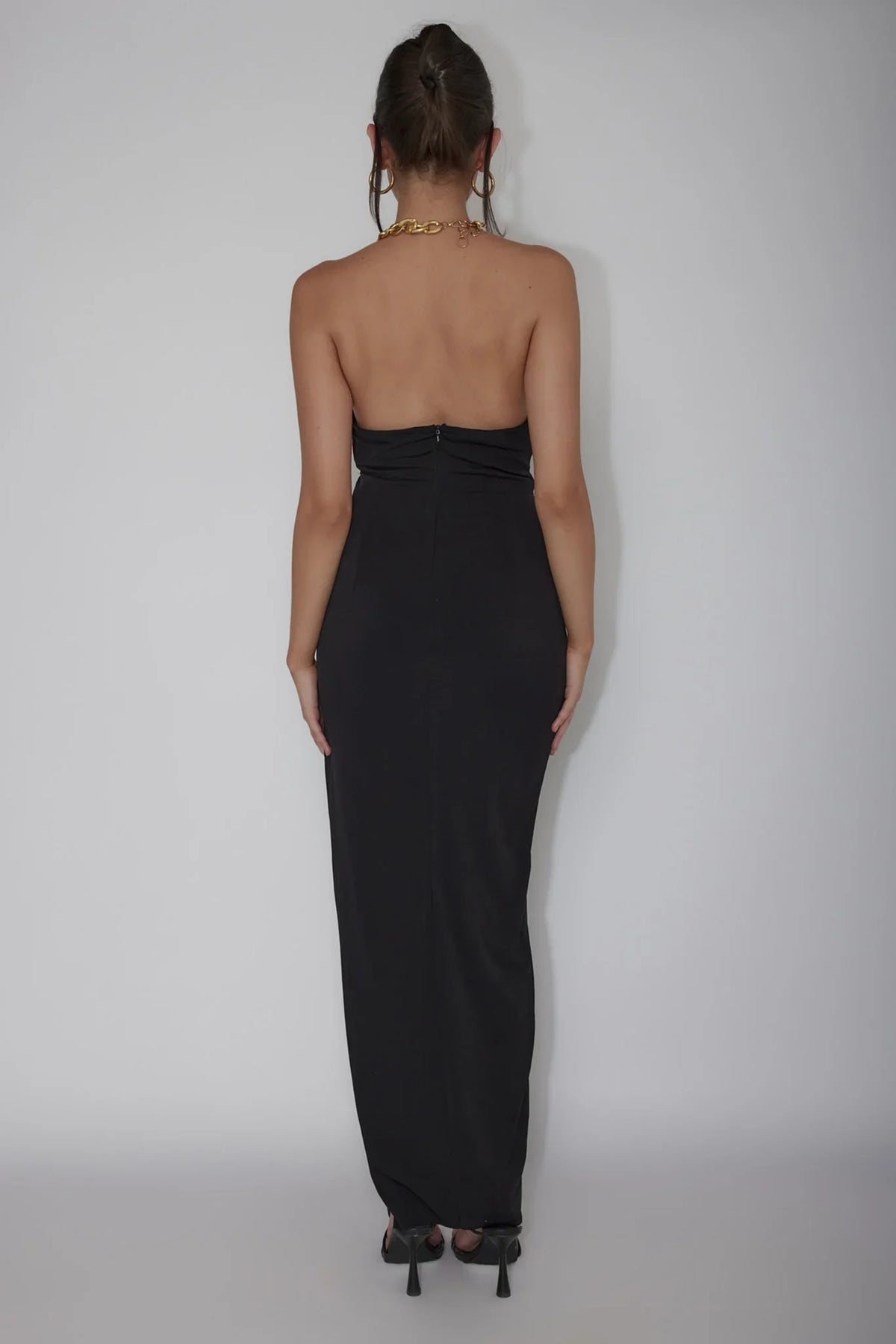Slow Dance Chain Halter Midi Dress Black