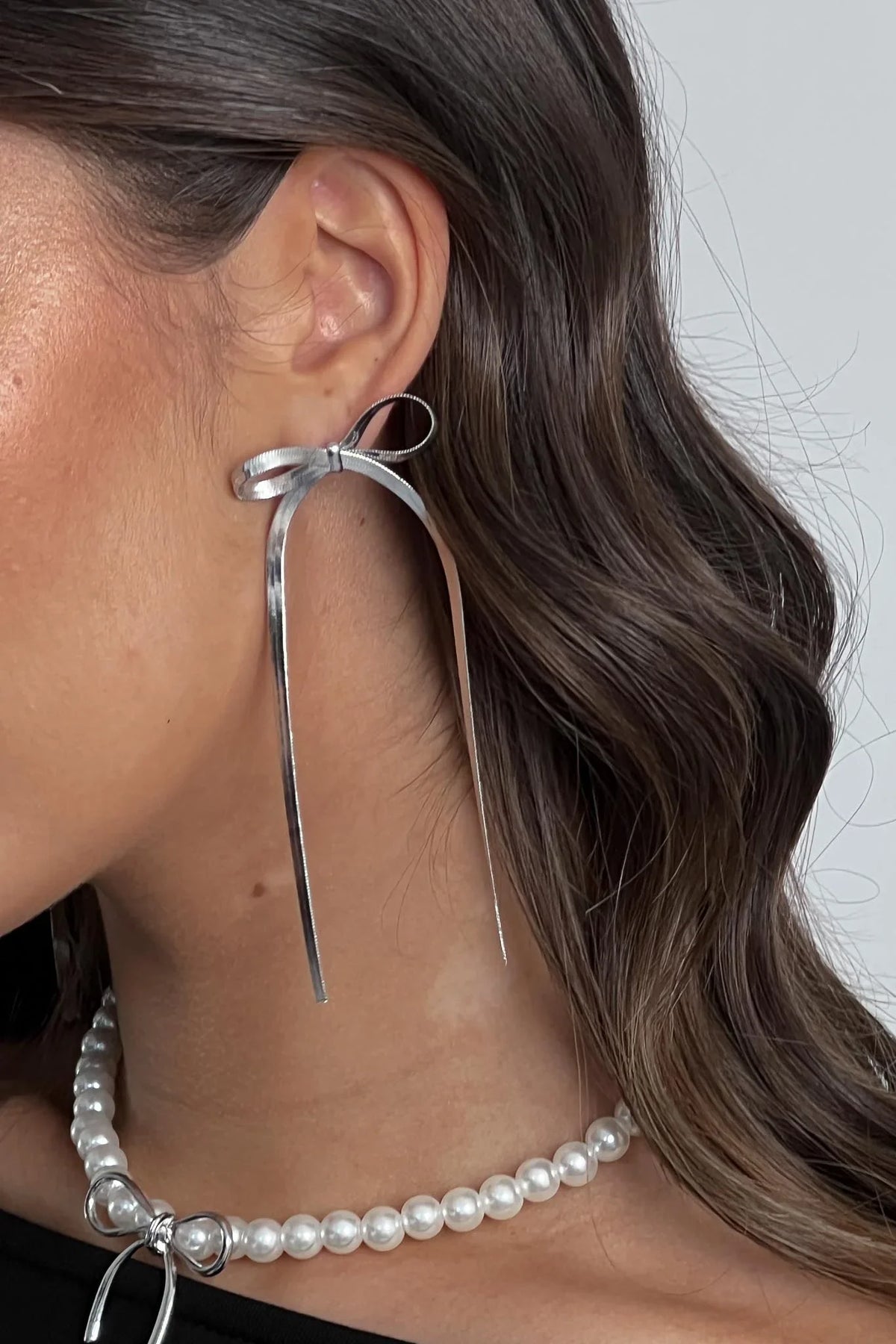 Macy Herringbone Bow Earrings Silver