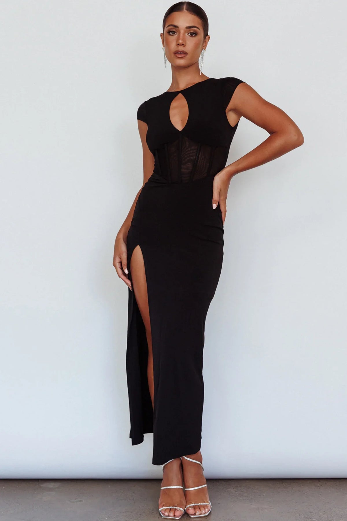 Capricorn Cap Sleeve Keyhole Maxi Dress Black