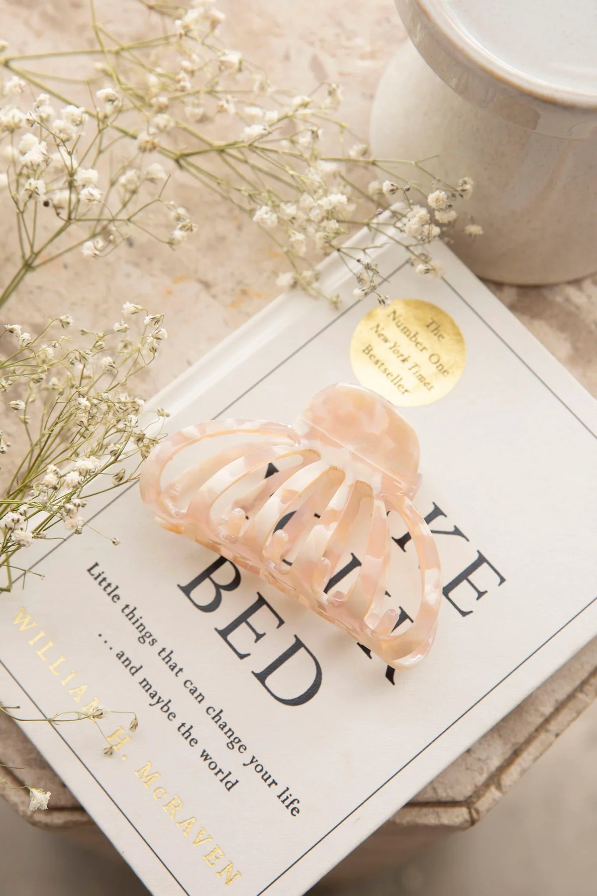 Malibu Shell Shape Clip Pink