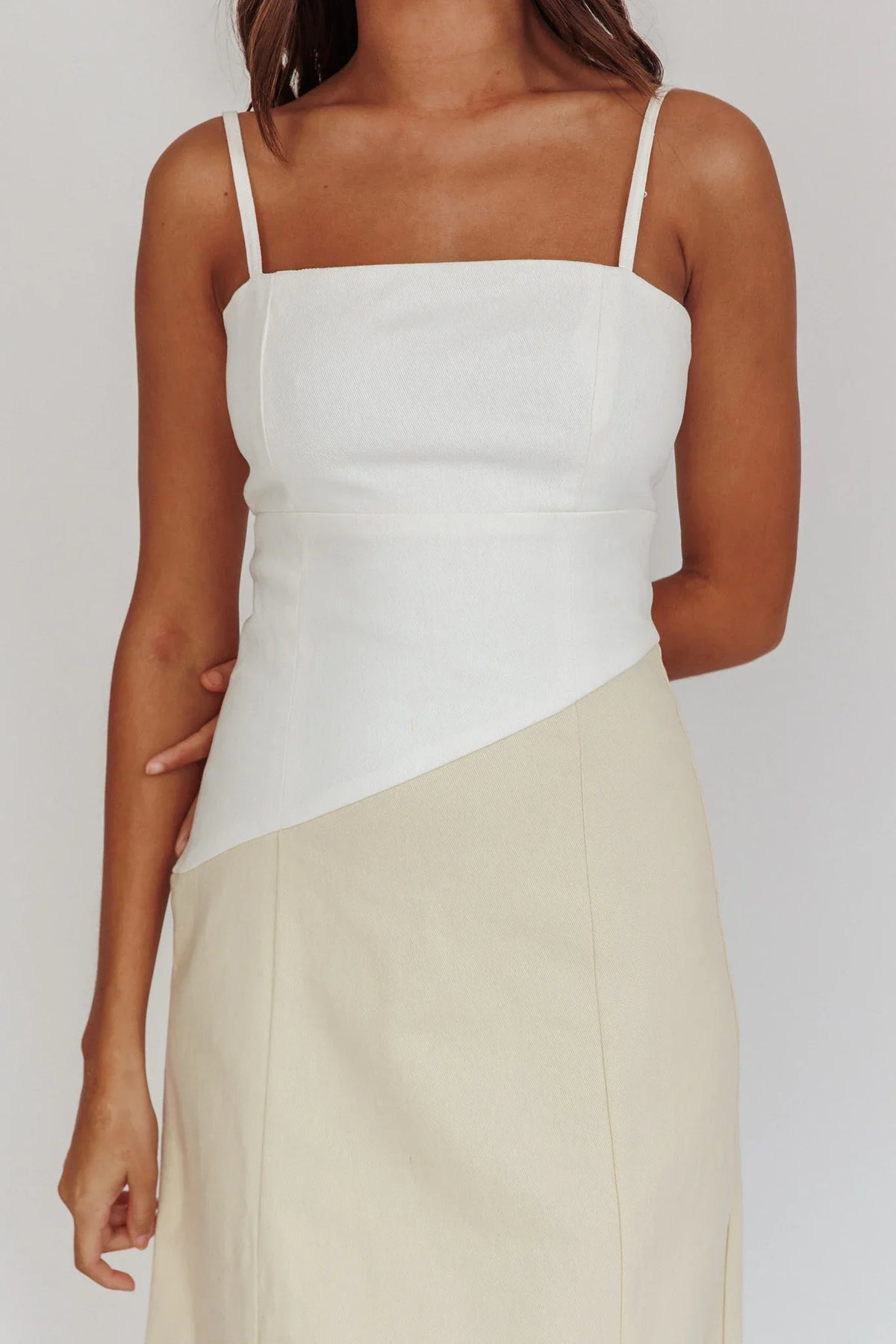 Irelia Contrast Maxi Dress White