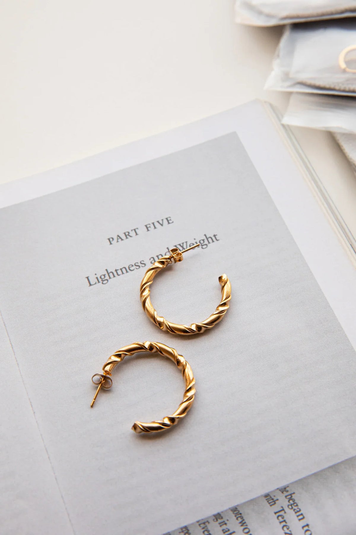 Rachmaninov Open Hoop Earrings Gold