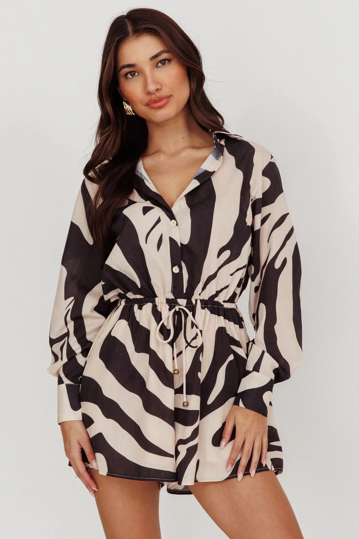 Tiki Long Sleeve Romper Print Beige