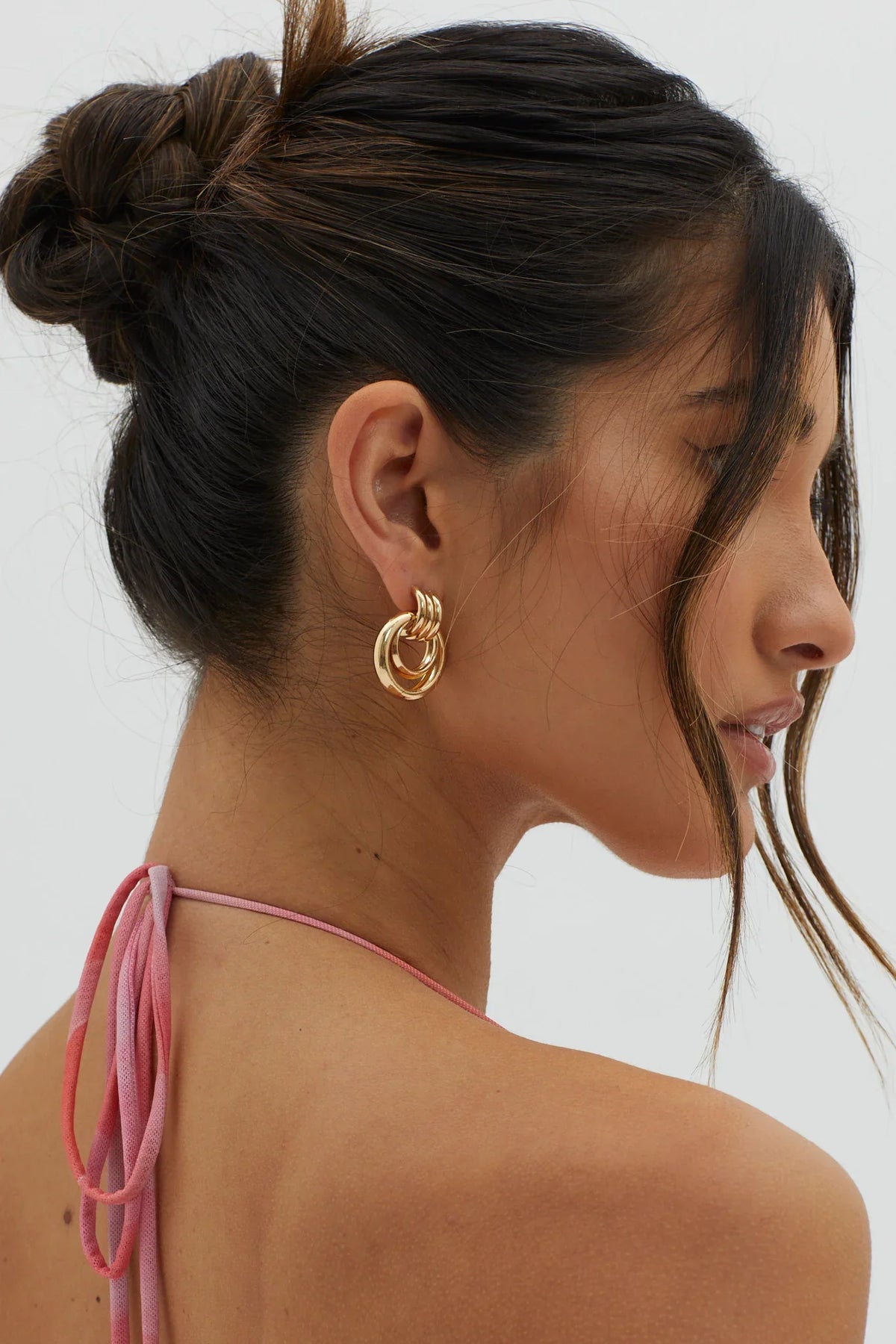 City Light Round Stud Earrings Gold