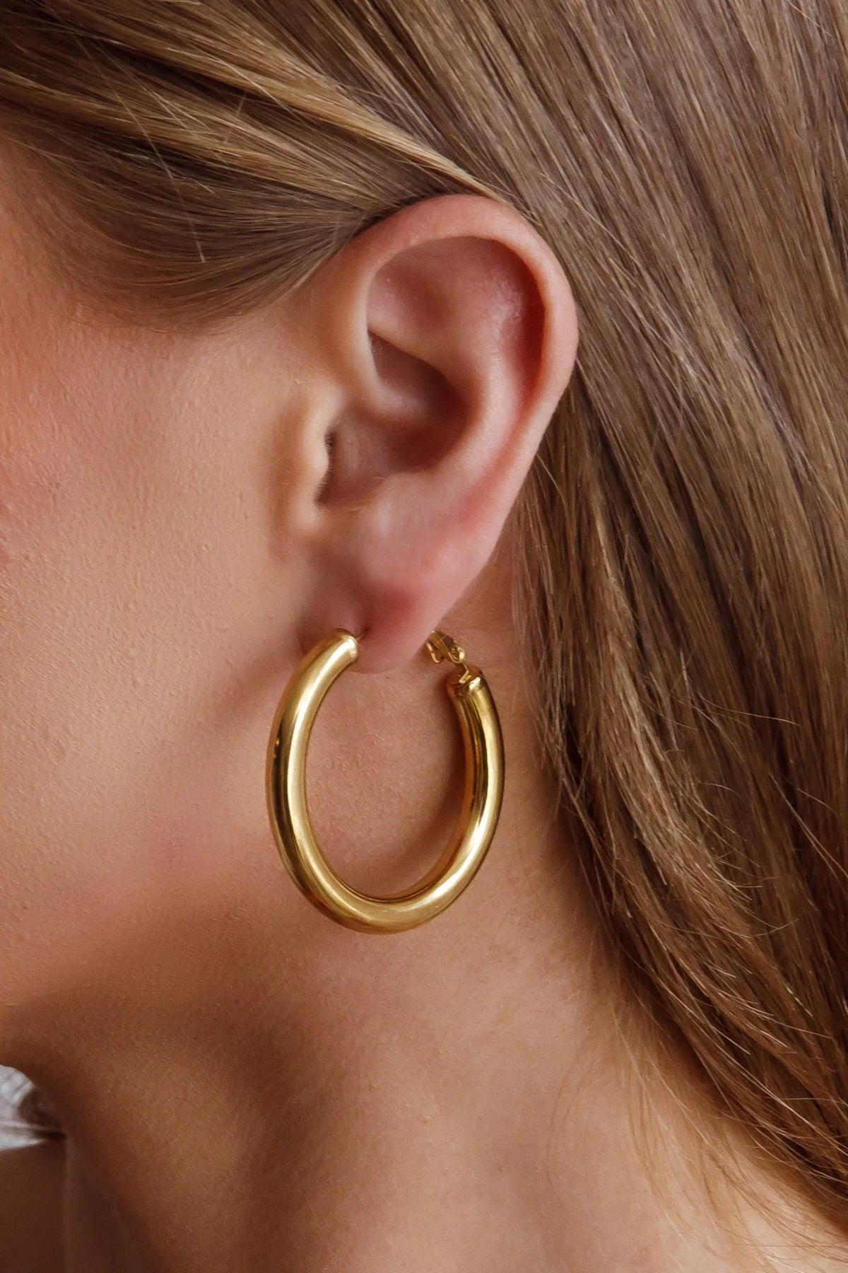 Medusa Hoop Earrings Gold