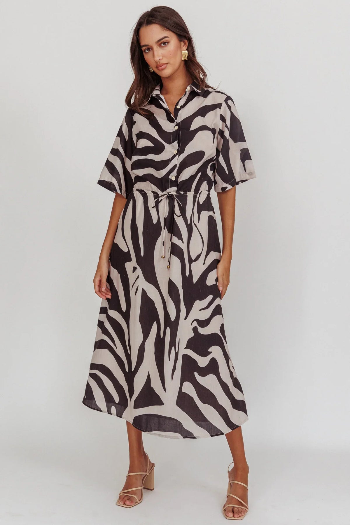 Tiki Boxy Sleeve Print A-line Midi Dress Beige
