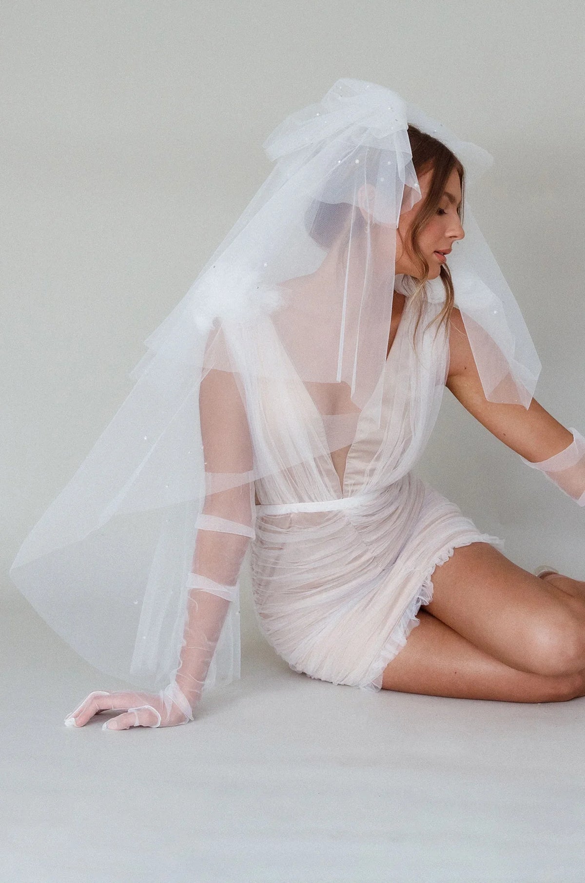 Unforgettable Pearl Veil White