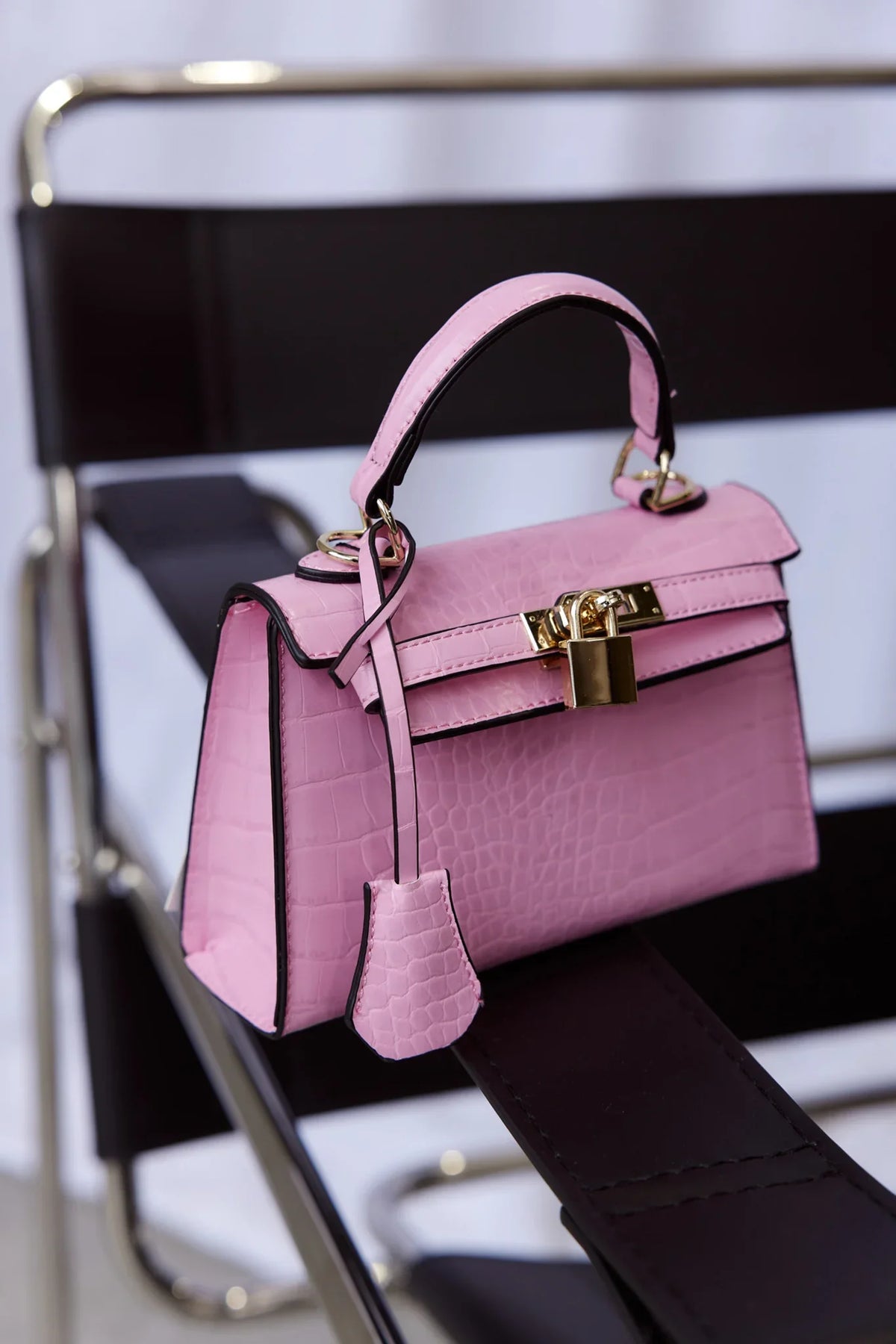 Peta And Jain Hedi Gold Lock Handbag Pink